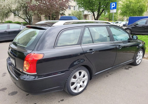 Toyota Avensis cena 14900 przebieg: 327000, rok produkcji 2006 z Warszawa małe 211